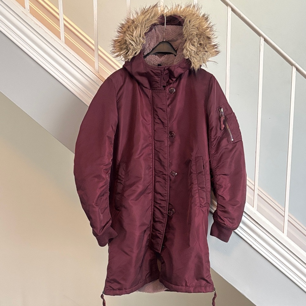 Abercrombie & Fitch Women's Burgundy Puffer Coat with Faux Fur Hood